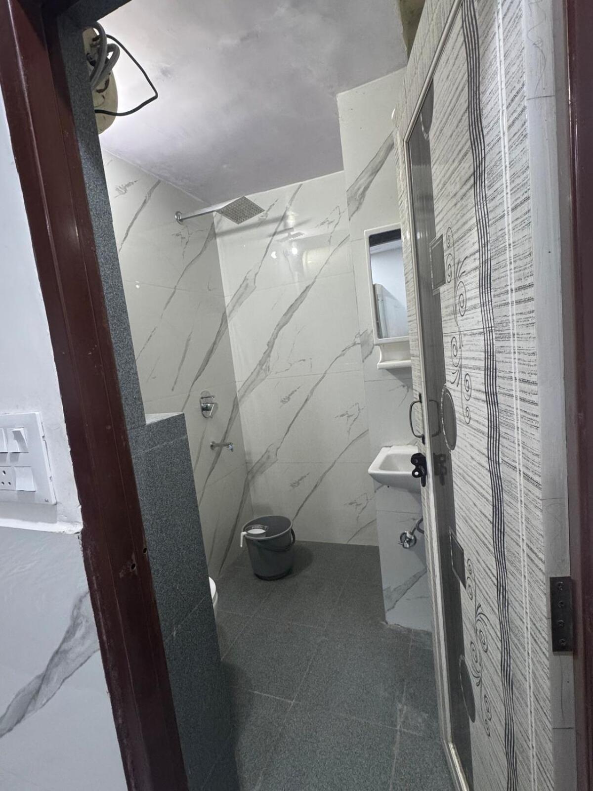 Comfort Corner- Private For Long * New Delhi